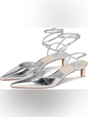 Dolce Vita Loklyn Stud Silver Crinkle Patent Kitten Heels Size 9